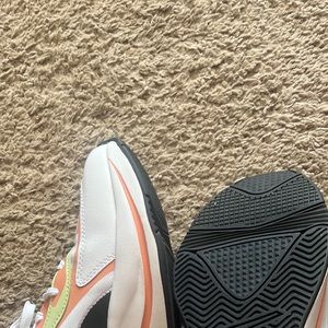 Women's Puma Shoes size 11